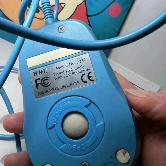 Vintage Disney Mickey Mouse Pad With Computer Mouse - Picture 4 of 7